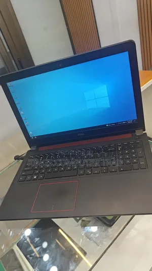New Laptop Dell Inspiron 15 8GB Intel Core i7 HDD+SSD 500GB