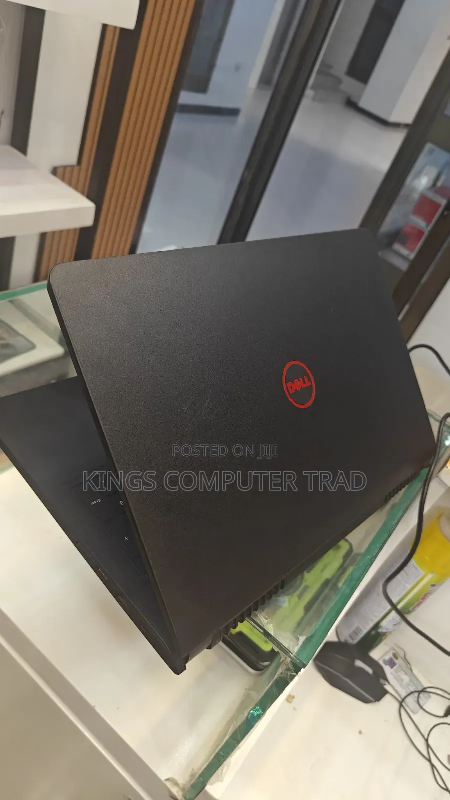 New Laptop Dell Inspiron 15 8GB Intel Core i7 HDD+SSD 500GB