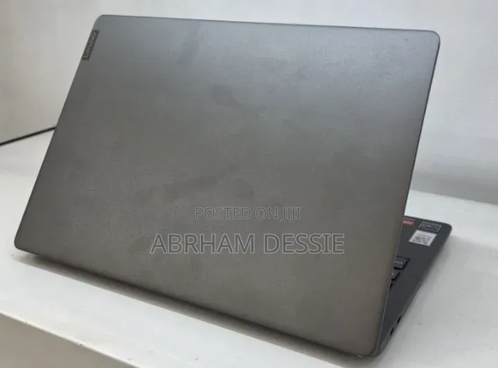 New Laptop Lenovo 16GB AMD Ryzen 7 SSD 512GB