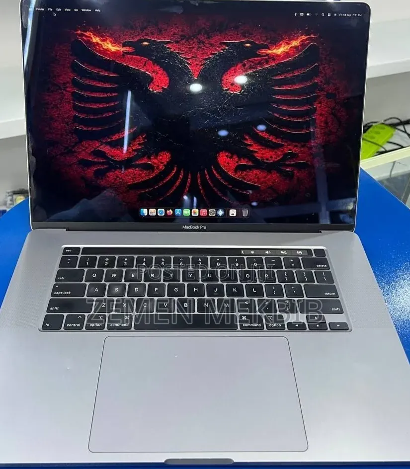 New Laptop Apple MacBook Pro 2019 32GB Intel Core i9 SSD 1T