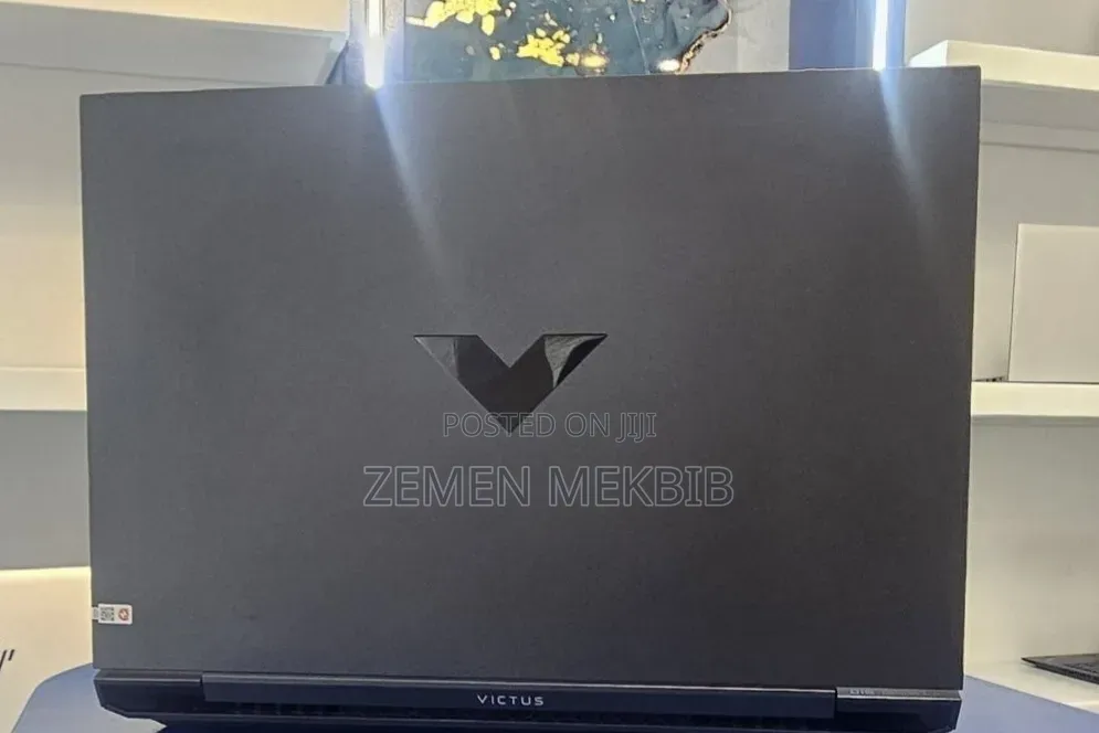 New Laptop HP Victus 15 16GB Intel Core i5 SSD 512GB