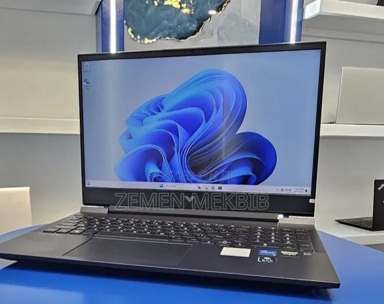 New Laptop HP Victus 15 16GB Intel Core i5 SSD 512GB