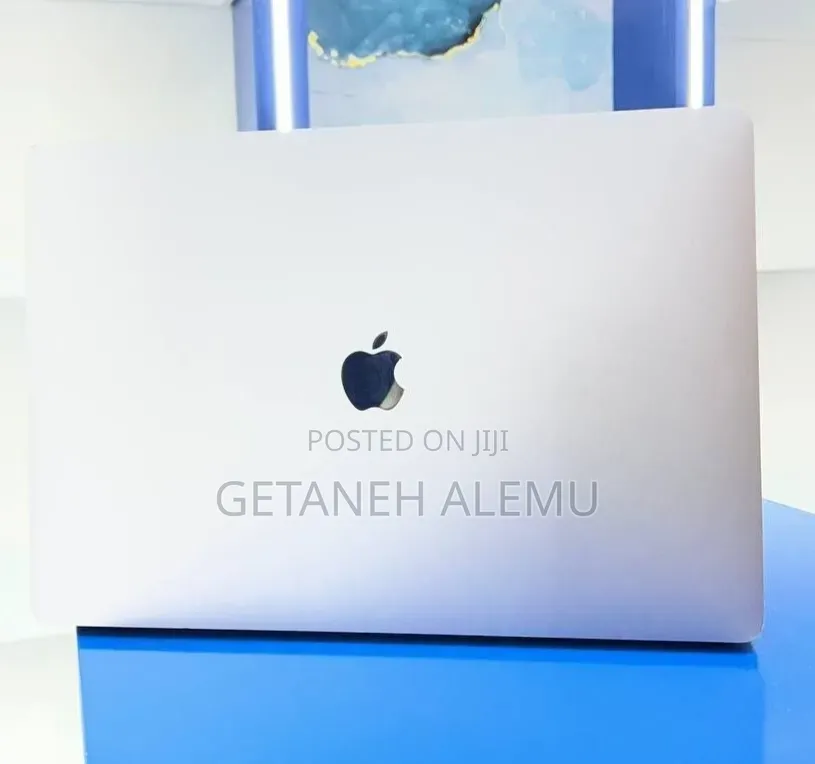 New Laptop Apple MacBook Pro 2019 32GB Intel Core i9 SSD 1T