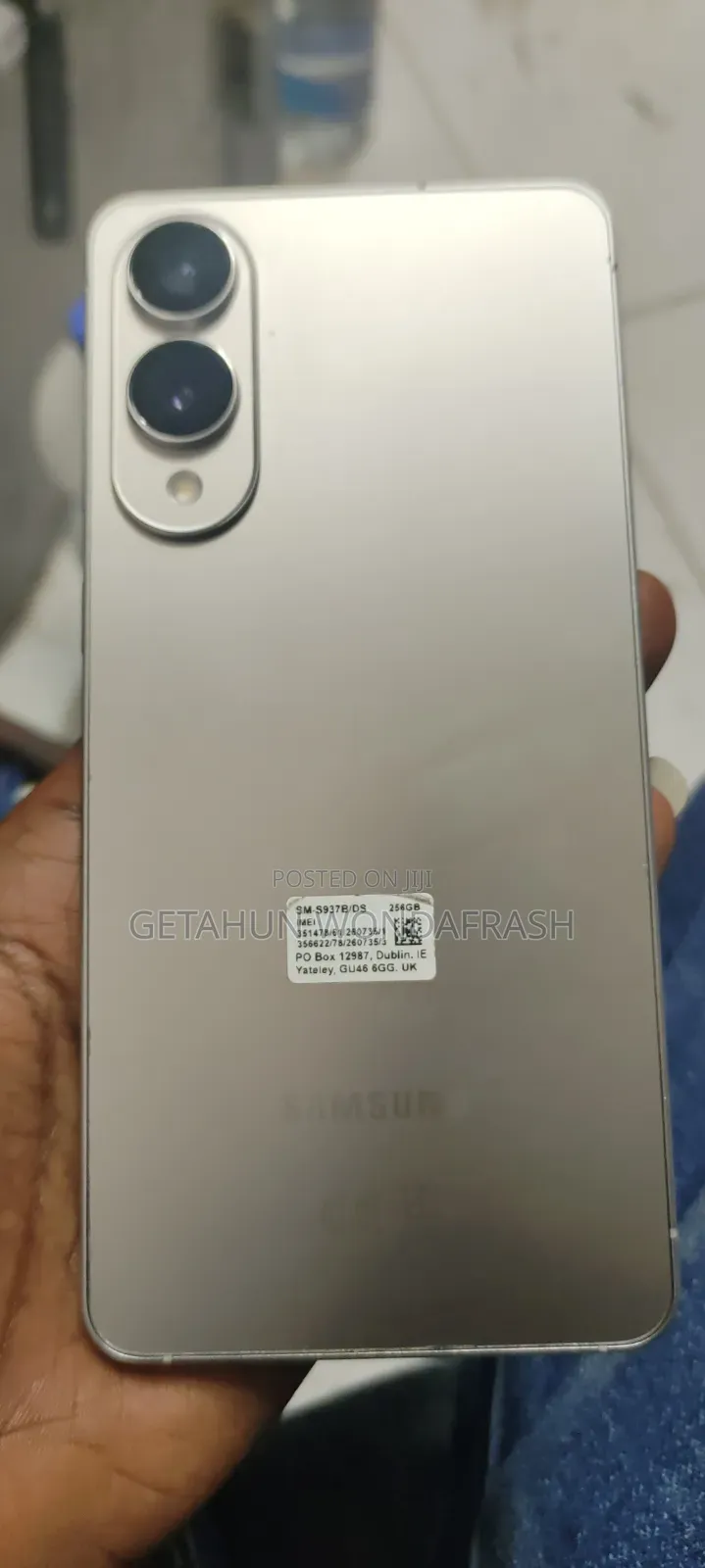 New Samsung Galaxy S25 Edge 256 GB Gold