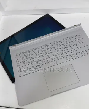 New Laptop Microsoft Surface Book 2 16GB Intel Core i7 SSD 512GB