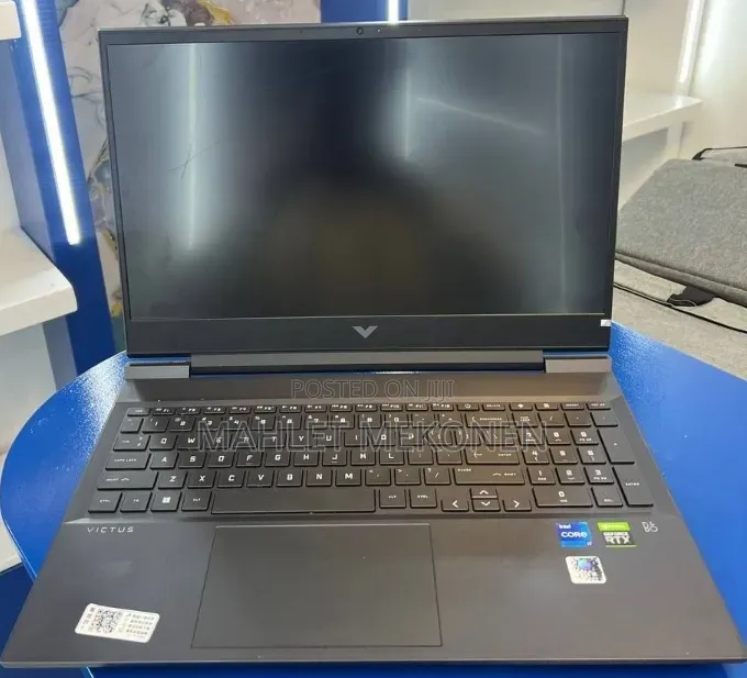 New Laptop HP Victus 16 16GB Intel Core i7 SSD 512GB