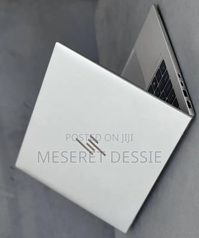 New Laptop HP EliteBook 830 G9 16GB Intel Core i5 SSD 512GB