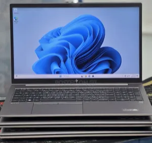 New Laptop HP 16GB Intel Core i5 SSD 512GB