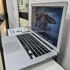 New Laptop Apple MacBook Air 2013 4GB Intel Core i5 SSD 128GB