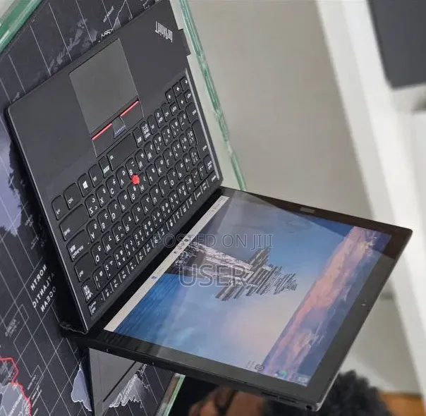 New Laptop Lenovo ThinkPad Yoga 8GB Intel Core i5 SSD 256GB