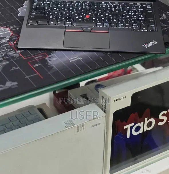 New Laptop Lenovo ThinkPad Yoga 8GB Intel Core i5 SSD 256GB
