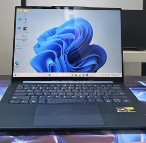 New Laptop Lenovo Yoga 7i 16GB AMD Ryzen 7 SSD 512GB