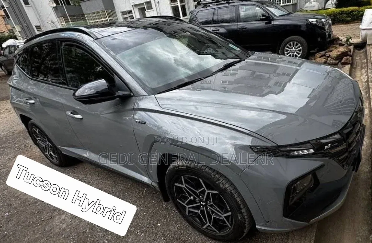 Hyundai Tucson 2023 Gray
