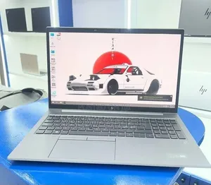 New Laptop HP ZBook Firefly G8 16GB Intel Core i7 SSD 512GB