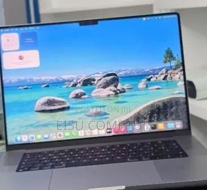 New Laptop Apple MacBook Pro 2020 M1 32GB Apple M1 Pro SSD 1T