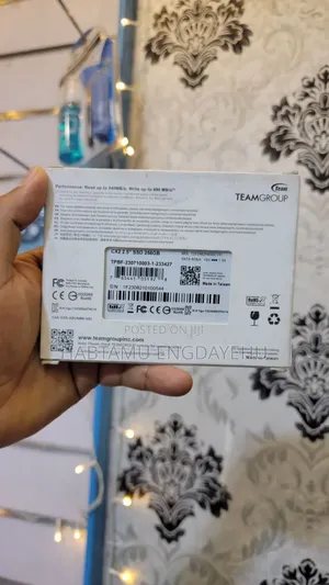 Teamgroup Cx2 256gb SSD