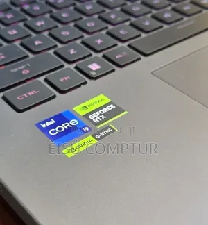 New Laptop Asus ROG Strix G18 16GB Intel Core i9 SSD 1T