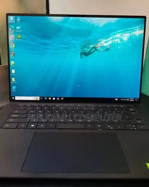 New Laptop Dell Precision 5550 16GB Intel Core i7 SSD 512GB