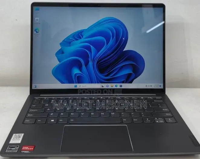 New Laptop Lenovo IdeaPad Flex 14 16GB Intel Core i7 SSD 512GB