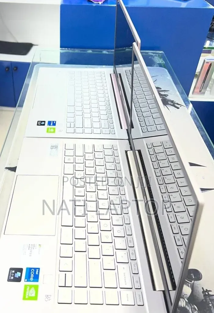 New Laptop HP Pavilion 14 16GB Intel Core i5 SSD 512GB