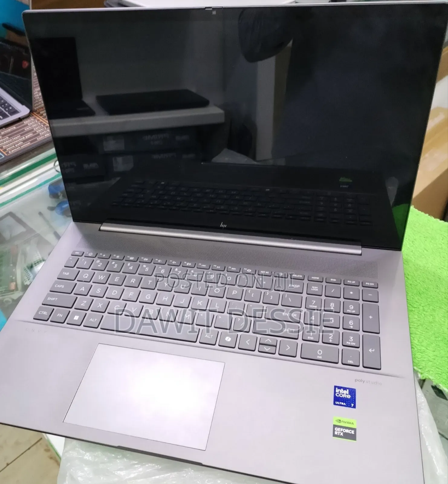 New Laptop HP Envy 17 16GB Intel Core Ultra 7 SSD 1T