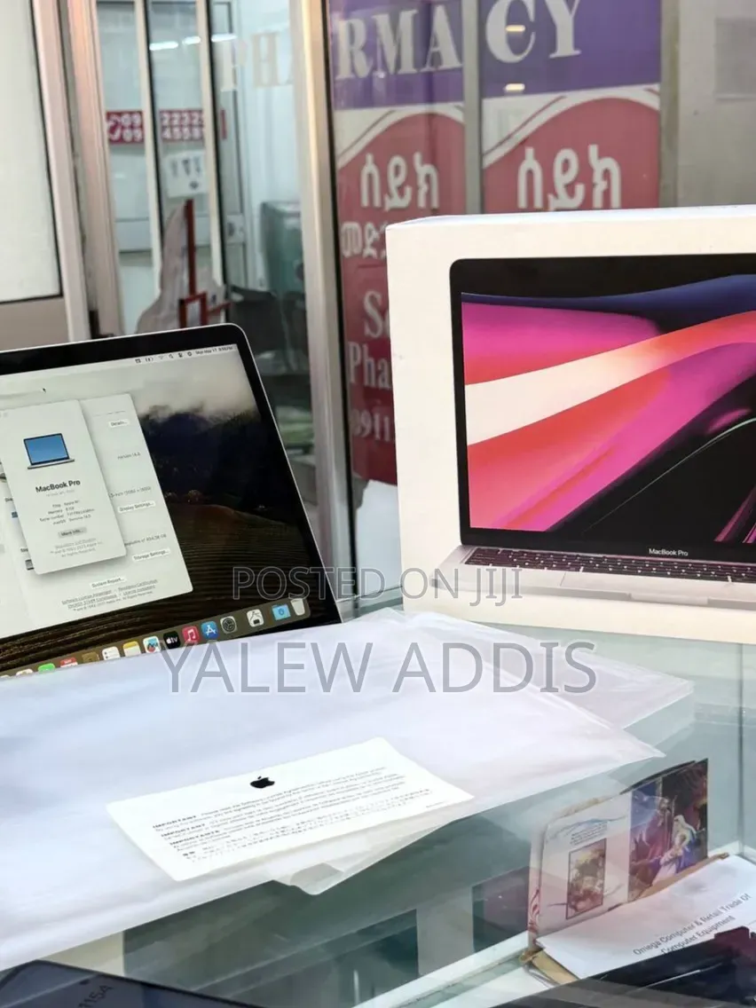New Laptop Apple MacBook Pro 2020 M1 16GB Apple M1 SSD 512GB