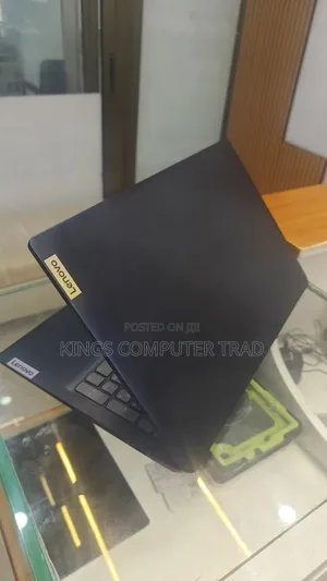 New Laptop Lenovo Ideapad 3 8GB Intel Core i5 HDD+SSD 500GB