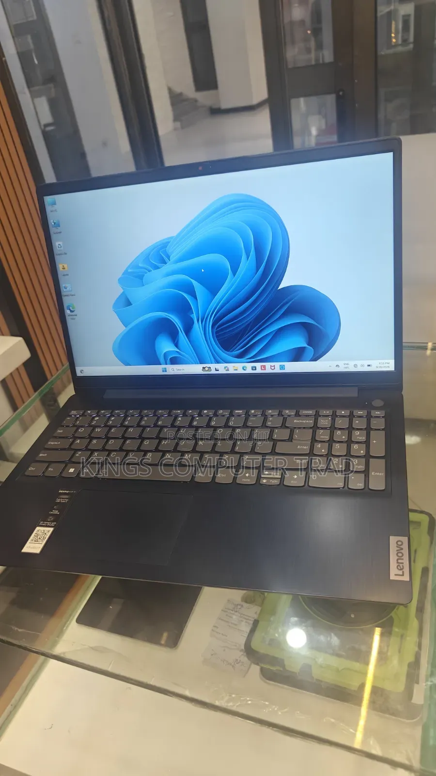 New Laptop Lenovo Ideapad 3 8GB Intel Core i5 HDD+SSD 500GB