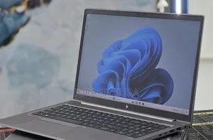 New Laptop HP ZBook 15 16GB Intel Core i5 SSD 512GB