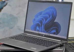 New Laptop HP ZBook 15 16GB Intel Core i5 SSD 512GB