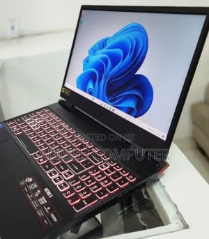 New Laptop Acer Nitro 5 16GB Intel Core i7 SSD 512GB