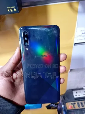 Samsung Galaxy A30s 128 GB Blue