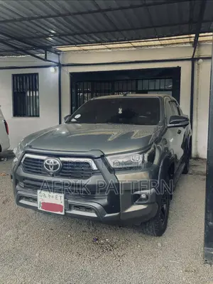 Toyota Hilux Revo Double Cab Deisel 2.8 AWD 2022