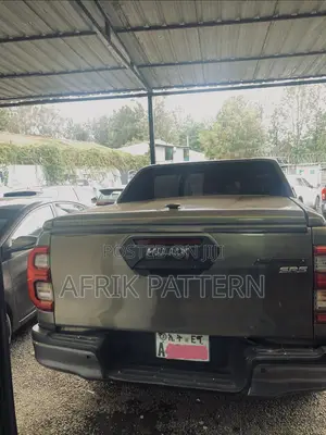 Toyota Hilux Revo Double Cab Deisel 2.8 AWD 2022