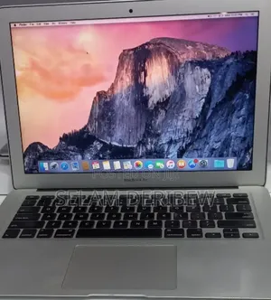 New Laptop Apple MacBook 8GB Intel Core i7 SSD 128GB