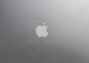 New Laptop Apple MacBook 8GB Intel Core i7 SSD 128GB