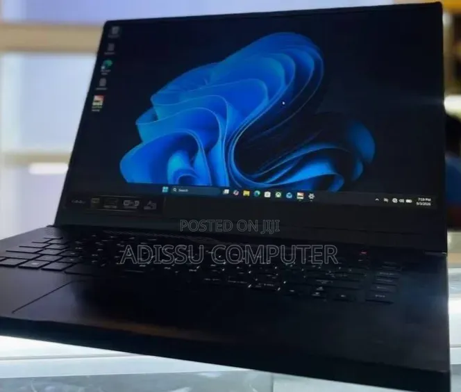 New Laptop Asus ROG Zephyrus G15 16GB AMD Ryzen 7 SSD 512GB