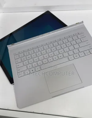 New Laptop Microsoft Surface Book 2 16GB Intel Core i7 SSD 512GB