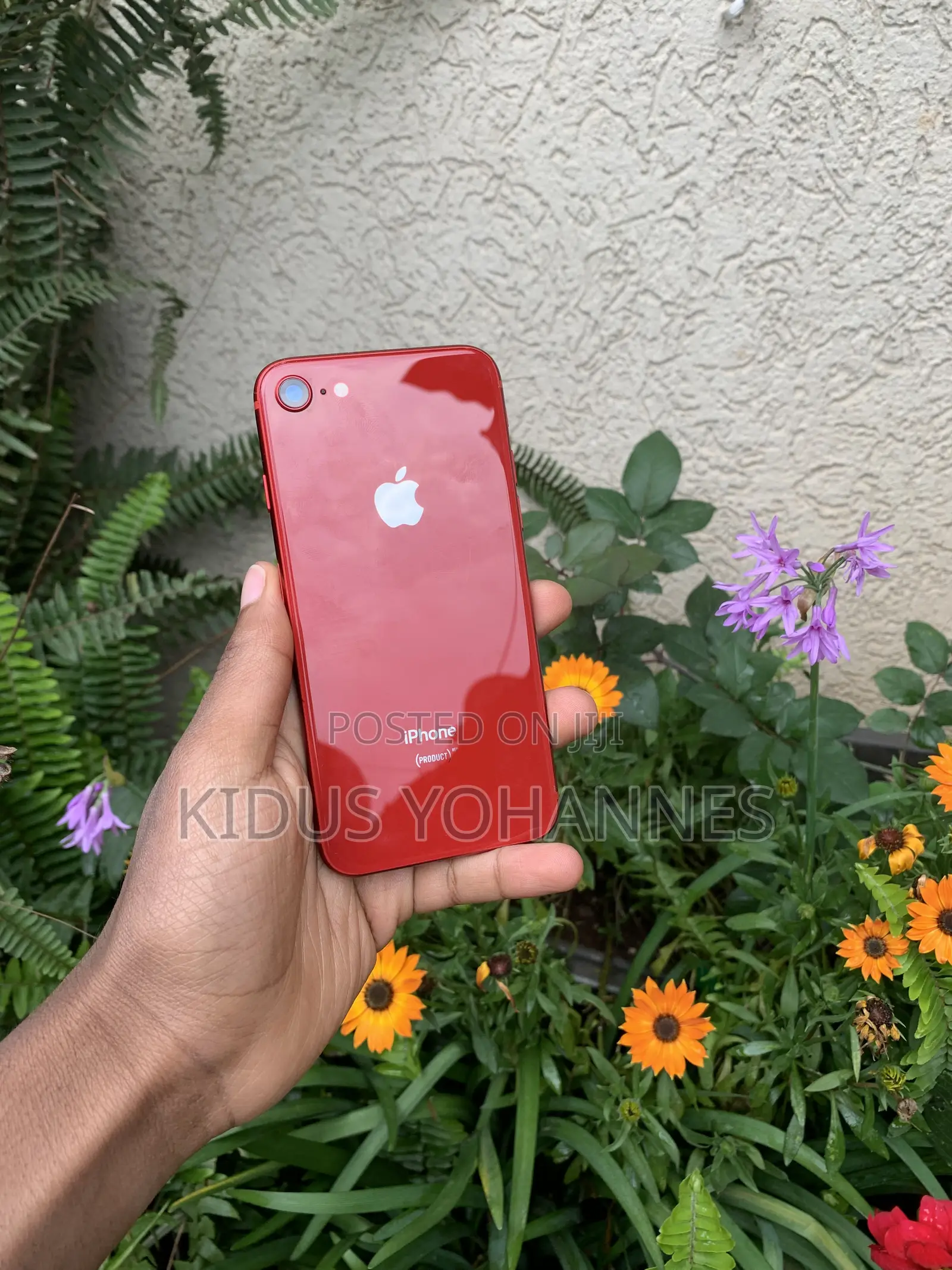 Apple iPhone SE (2020) 64 GB Red