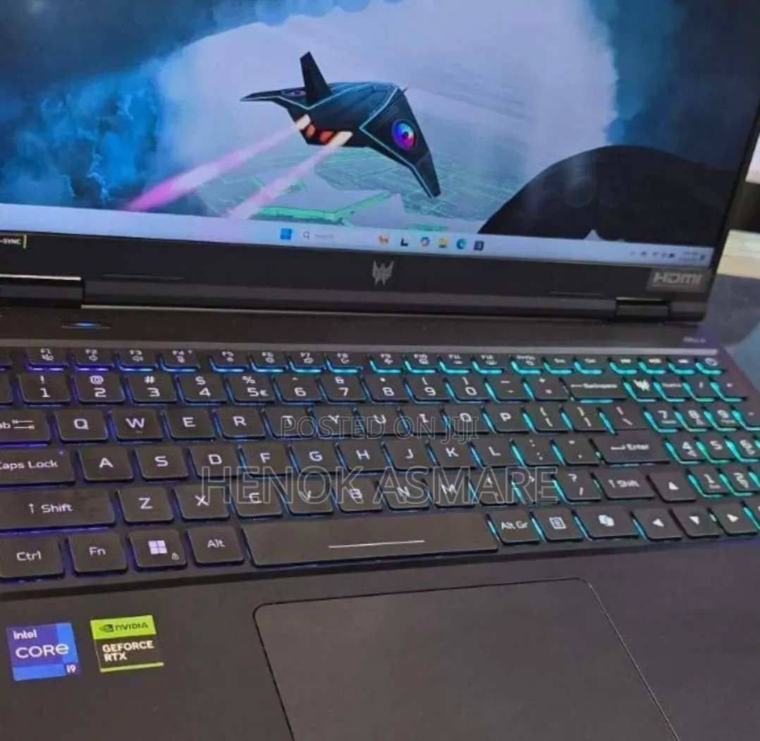 New Laptop Acer Predator Helios 300 16GB Intel Core i9 SSD 1T