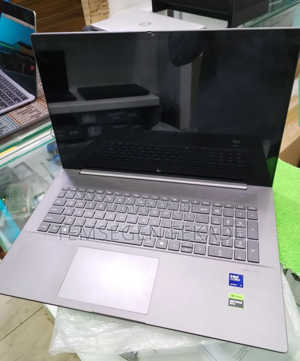 New Laptop HP Envy 17 16GB Intel Core Ultra 7 SSD 1T