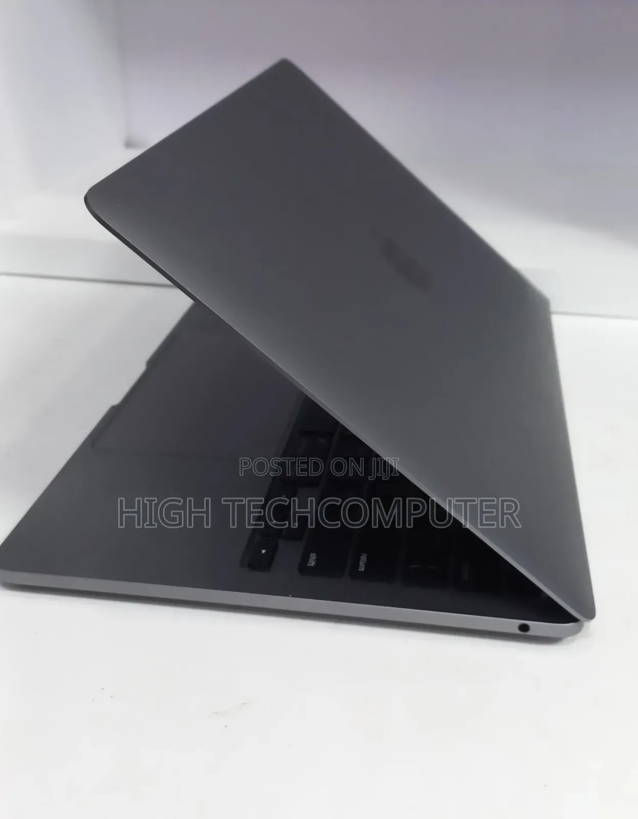 New Laptop Apple MacBook Pro 2021 M1 8GB Apple M1 Pro SSD 256GB