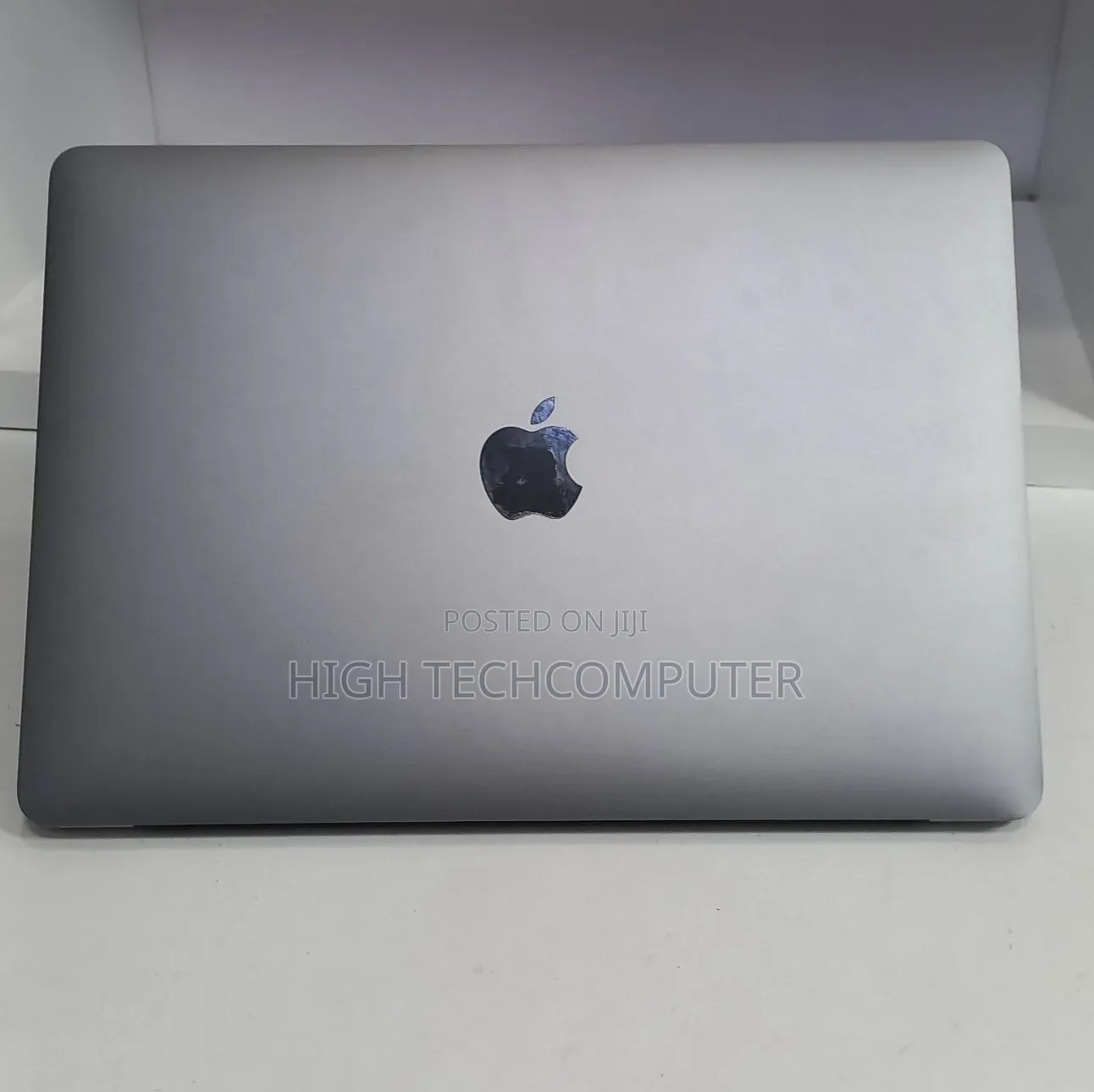 New Laptop Apple MacBook Pro 2021 M1 8GB Apple M1 Pro SSD 256GB