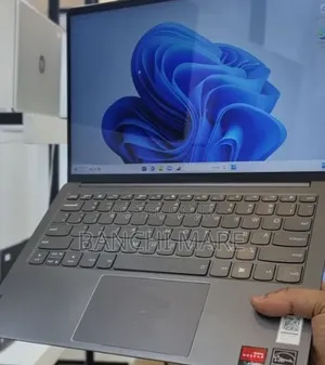 New Laptop Lenovo IdeaPad 130 16GB AMD Ryzen 7 SSD 512GB
