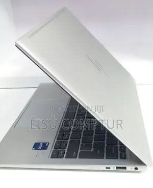 New Laptop HP EliteBook 830 G9 16GB Intel Core i5 SSD 512GB
