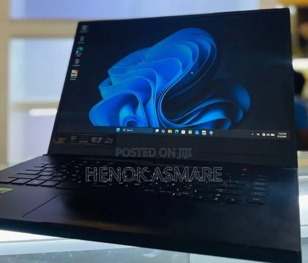 New Laptop Asus ROG Strix G16 G614 16GB Intel Core i7 SSD 512GB