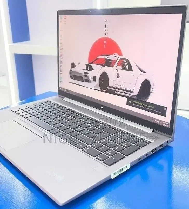 New Laptop HP ZBook Firefly G8 16GB Intel Core i7 SSD 512GB