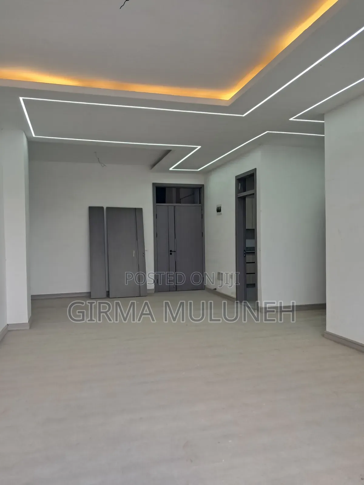 3bdrm Apartment in ሩፋኤል ቤተክርስቲያን አከባቢ, Gullele for sale