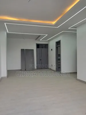 3bdrm Apartment in ሩፋኤል ቤተክርስቲያን አከባቢ, Gullele for sale