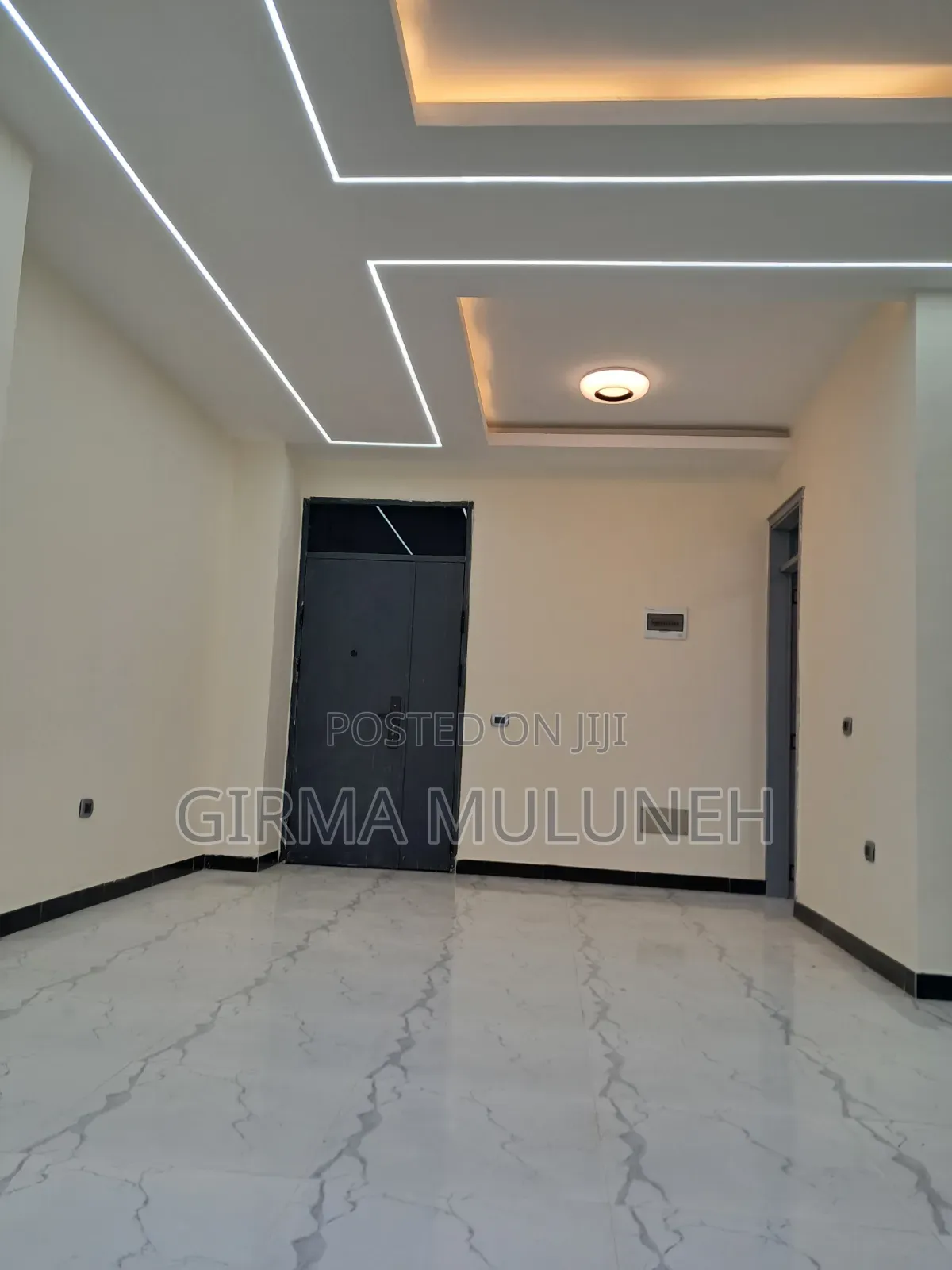3bdrm Apartment in ሩፋኤል ቤተክርስቲያን አከባቢ, Gullele for sale